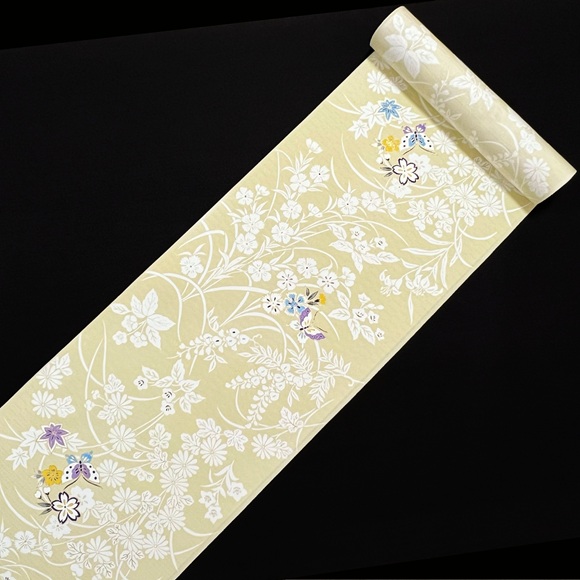 京呉服 塚本 / 百花シルエット蝶 小紋着尺