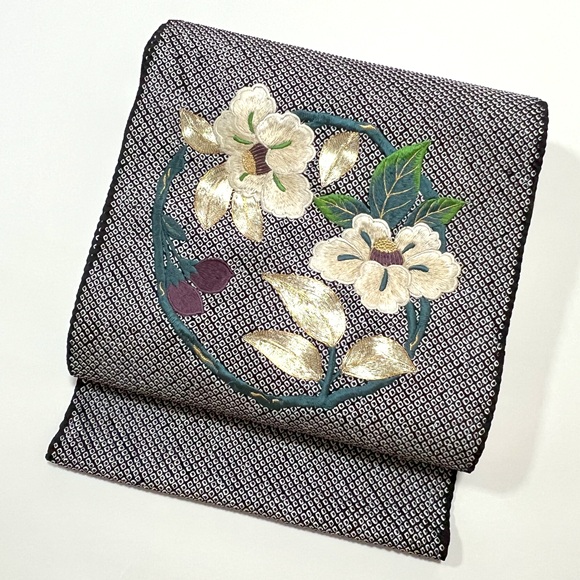 京呉服 塚本 / 椿枝丸 総絞刺繡九寸名古屋帯