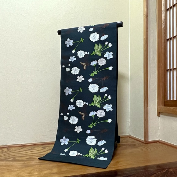 桜尽くし(木賊色)　九寸名古屋帯