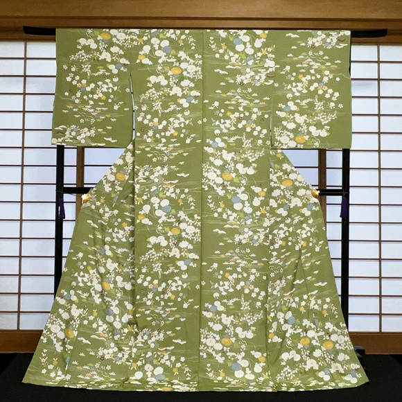 御所解き(利休地)　小紋着物