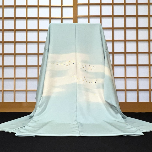 霞暈し切箔刺繡　絵羽コート