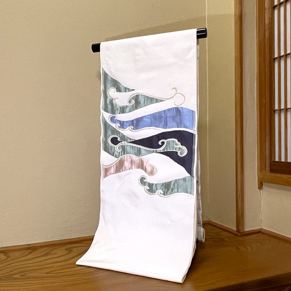 眠れる豹　九寸名古屋帯