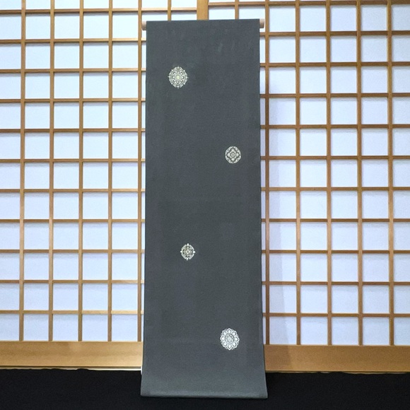 丸華紋　絽ちりめん小紋着尺