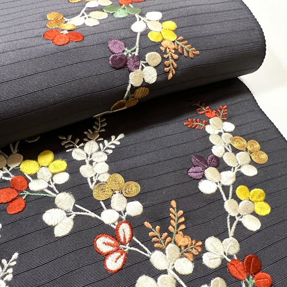 京呉服 塚本 / 有職萩 絽夏刺繍九寸名古屋帯