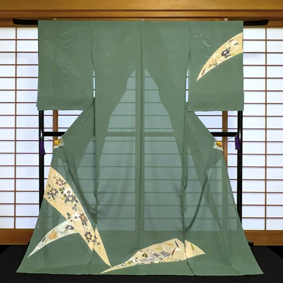 美品 夏着物 正絹 トールサイズ“くるんと心弾ませる風と簪の戯れ”紗紬 J-26 京呉服 塚本 / 取方に草花 絽夏付下げ着物