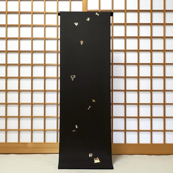 パリ郊外バークル村　小紋着尺