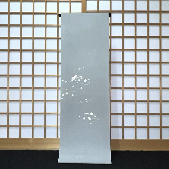 希少　絶版　菊花文様図説 京都書院　布　着物　織物　刺繍 京呉服 塚本 / 四季花散し刺繡 付下げ着尺